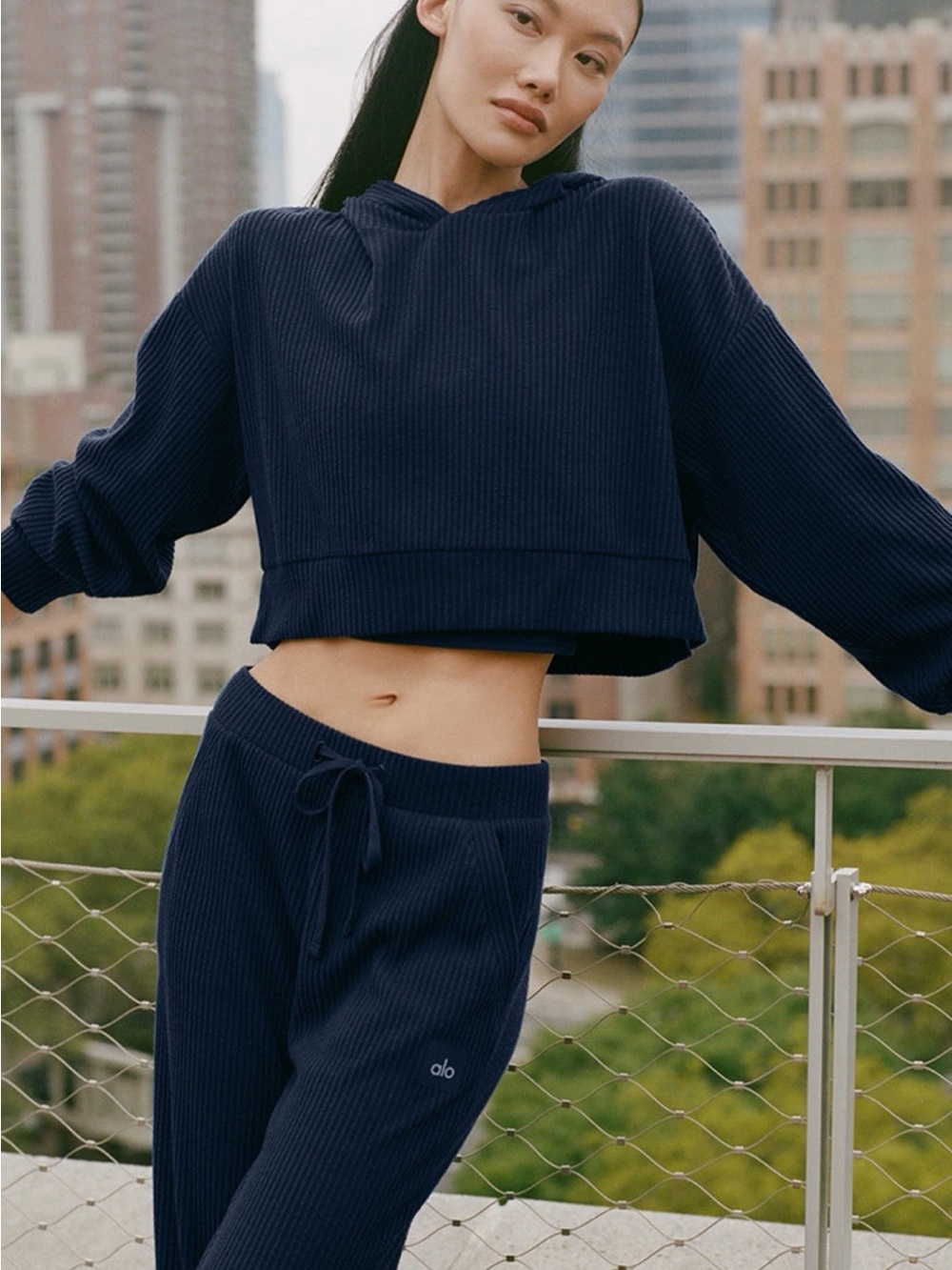 Ago Muse Hoodie & Sweatpants